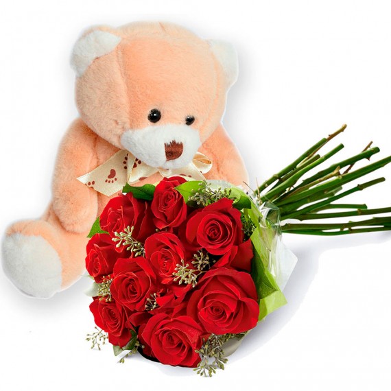 Buquê de Flores com Pelúcia
